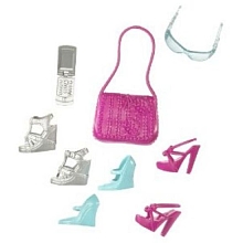 Poupe Barbie accessoires Chaussures (modle alatoire) pour 7