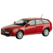 Voiture de collection 1/24ème - Alfa 159 Sportwagon rouge pour 10€